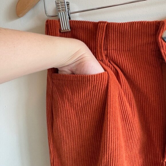 Rust Corduroy Pants – Size Small - Picture 4 of 4